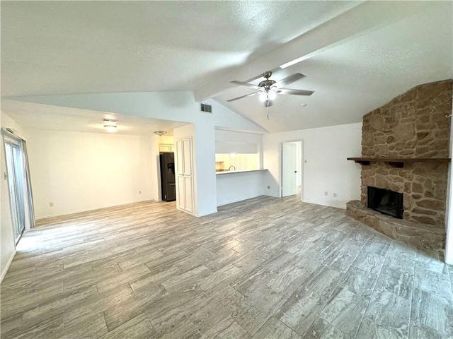 1314 Harbor Lights Dr, Corpus Christi, TX 78412