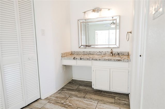 1314 Harbor Lights Dr, Corpus Christi, TX 78412