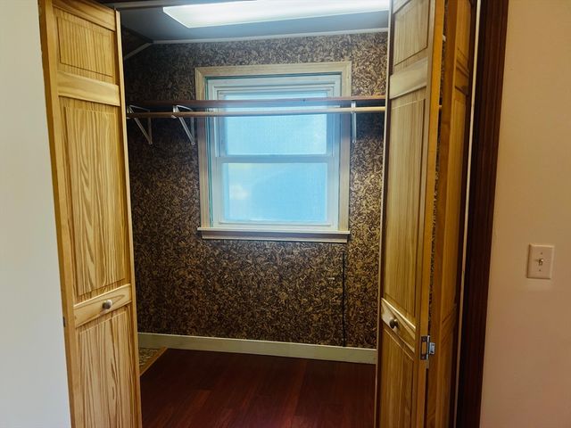 94 City Depot Rd, Charlton, MA 01507