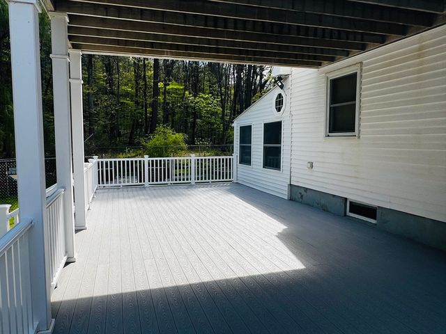 94 City Depot Rd, Charlton, MA 01507