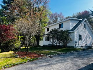 94 City Depot Rd, Charlton, MA 01507