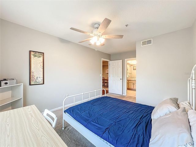 12602 CREST SPRINGS LANE 1333, Orlando, FL 32828
