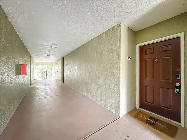 12602 CREST SPRINGS LANE 1333, Orlando, FL 32828