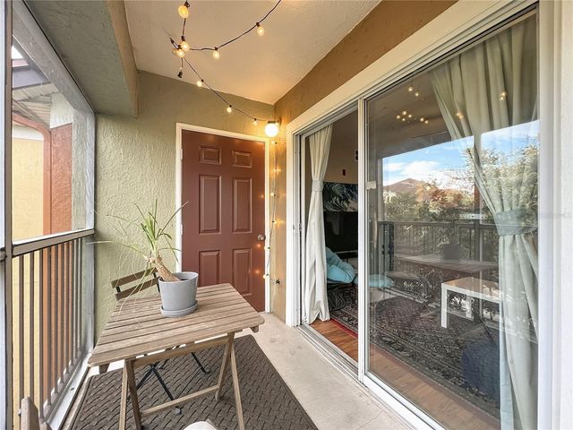 12602 CREST SPRINGS LANE 1333, Orlando, FL 32828