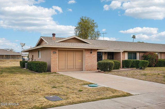 9912 W SANDSTONE Drive, Sun City, AZ 85351