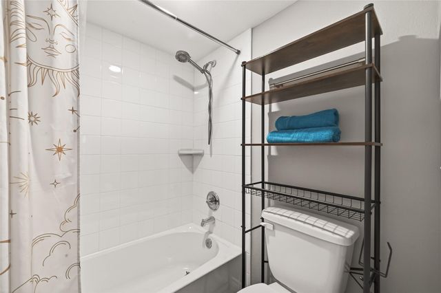 2800 Jeanetta Street 1211, Houston, TX 77063