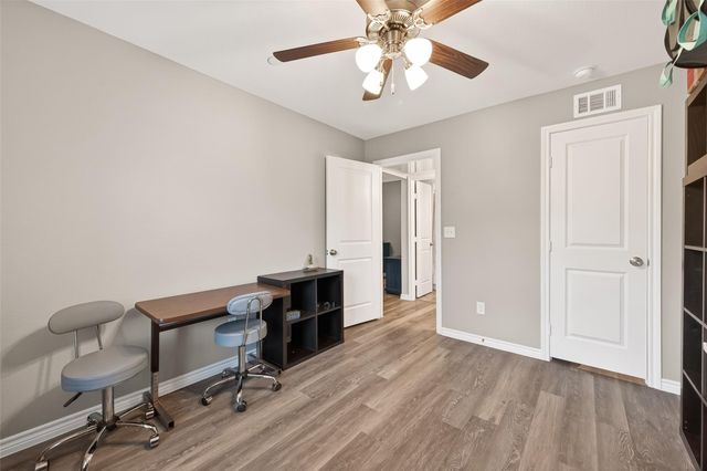 2800 Jeanetta Street 1211, Houston, TX 77063