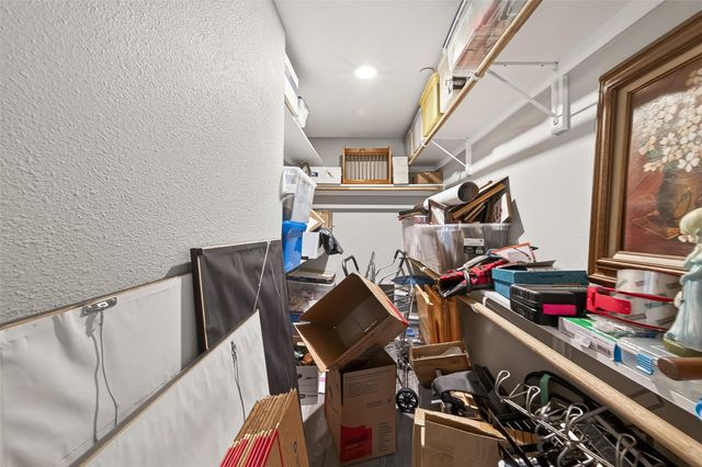 2800 Jeanetta Street 1211, Houston, TX 77063