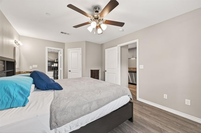 2800 Jeanetta Street 1211, Houston, TX 77063