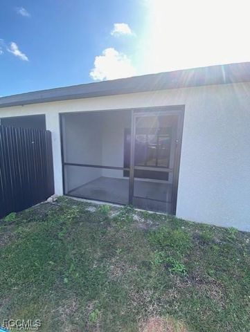 121 SE 13th ST, Cape Coral, FL 33990