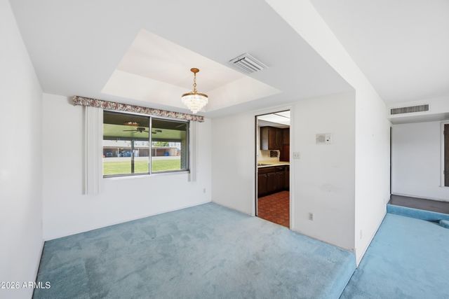 2042 N CENTER Street, Mesa, AZ 85201