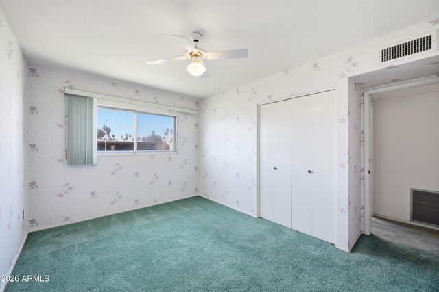 2042 N CENTER Street, Mesa, AZ 85201