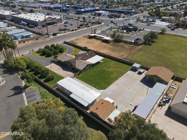 2042 N CENTER Street, Mesa, AZ 85201