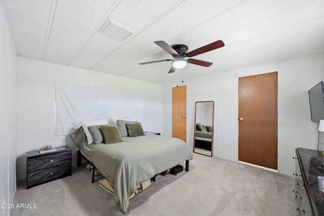 2042 N CENTER Street, Mesa, AZ 85201