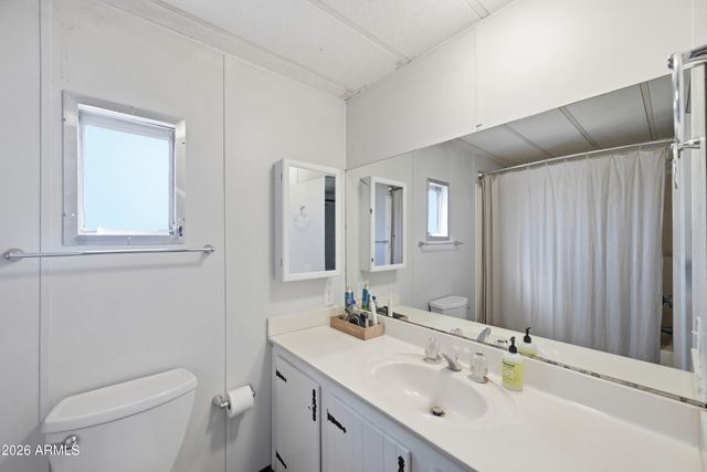 2042 N CENTER Street, Mesa, AZ 85201