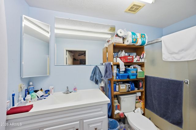 2042 N CENTER Street, Mesa, AZ 85201