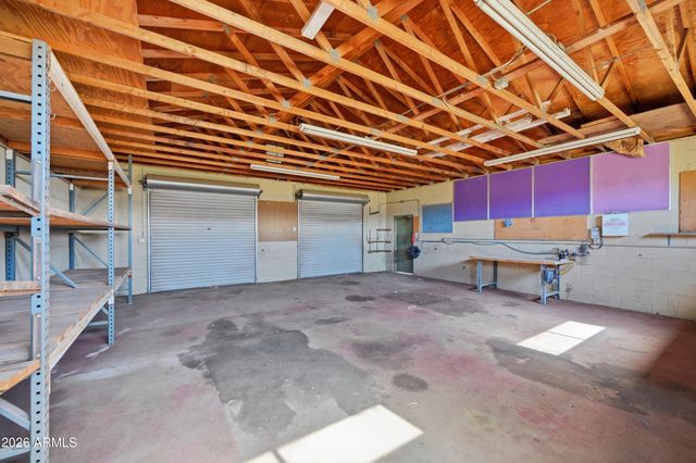 2042 N CENTER Street, Mesa, AZ 85201