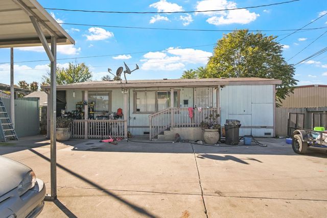 402 Maple St, Modesto, CA 95351