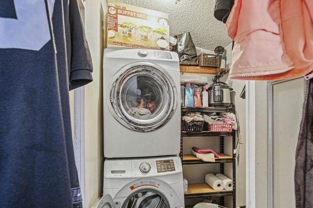 402 Maple St, Modesto, CA 95351