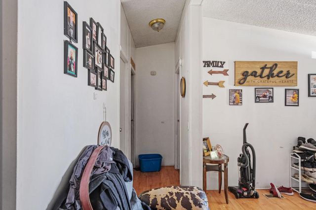 402 Maple St, Modesto, CA 95351