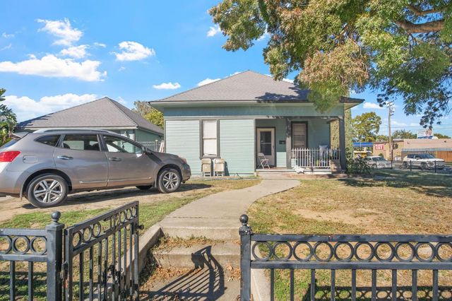 402 Maple St, Modesto, CA 95351