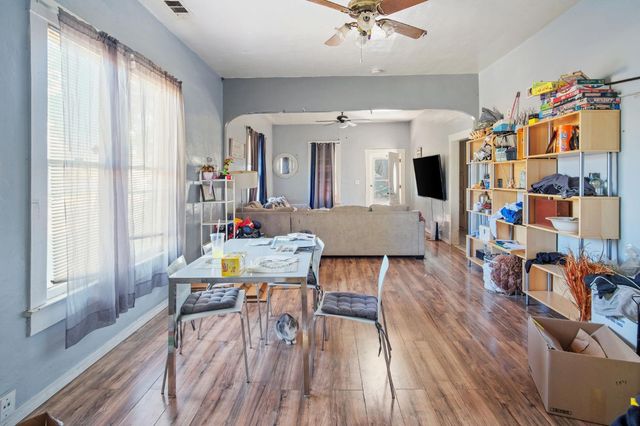 402 Maple St, Modesto, CA 95351