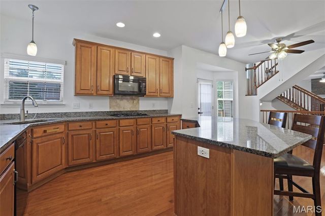 6749 Manchester Drive, Maryville, IL 62062
