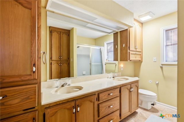 314 Kelly Drive, Victoria, TX 77904