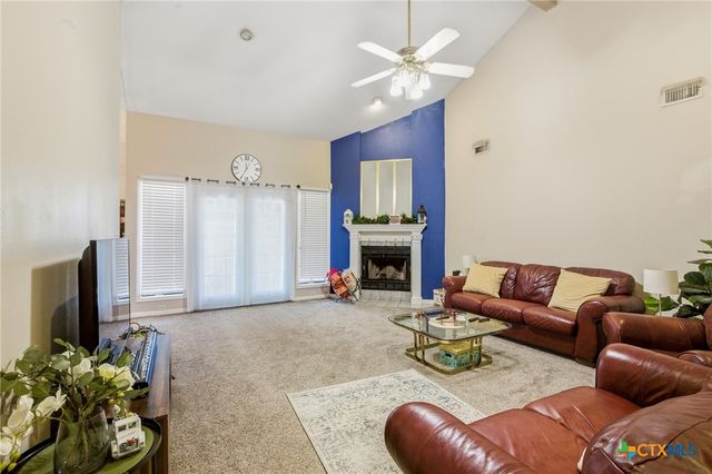 314 Kelly Drive, Victoria, TX 77904