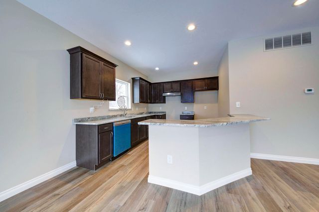 1125 Brandt Street, Garden City, MI 48135