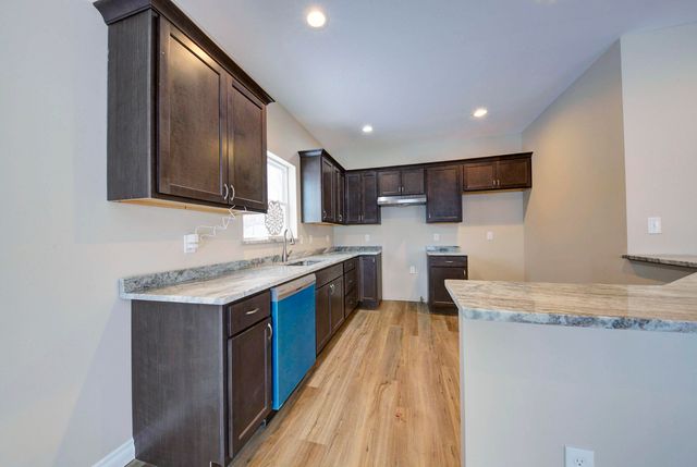 1125 Brandt Street, Garden City, MI 48135