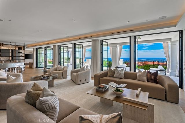 7 Sailview, Newport Coast, CA 92657