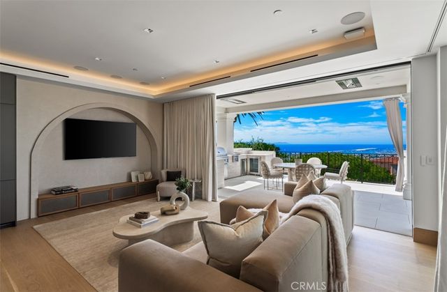 7 Sailview, Newport Coast, CA 92657