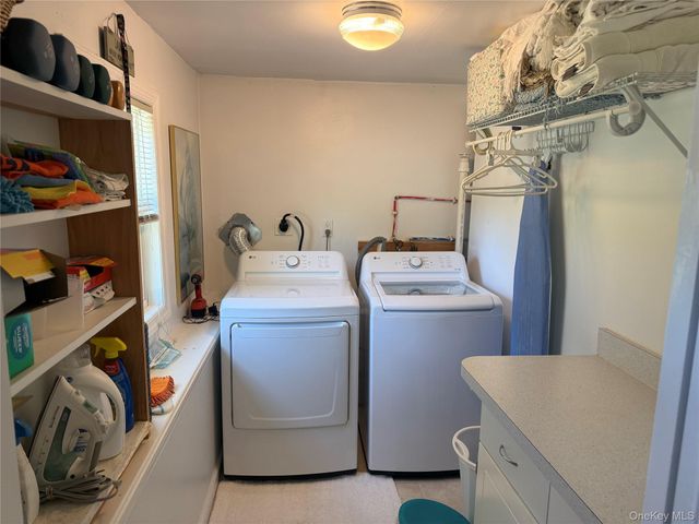 20 Via Continental, Huntington Station, NY 11746