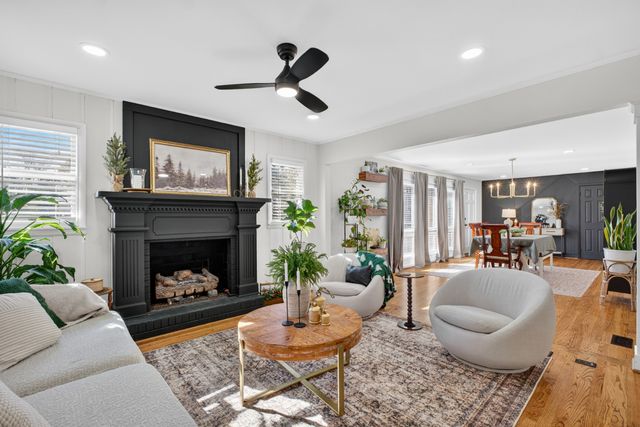 1105 Bagley Dr, Fayetteville, TN 37334