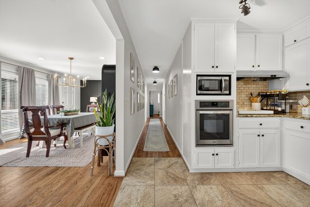 1105 Bagley Dr, Fayetteville, TN 37334