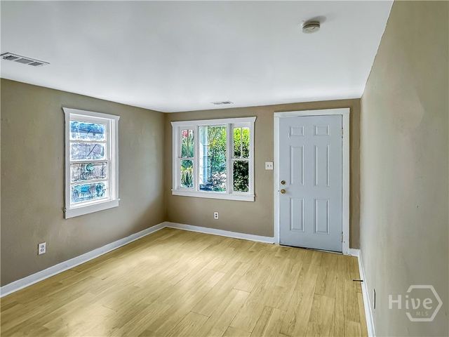 1204 Murphy Avenue, Savannah, GA 31415