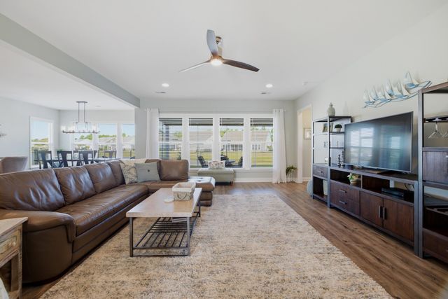 473 Noah Ave., Myrtle Beach, SC 29579