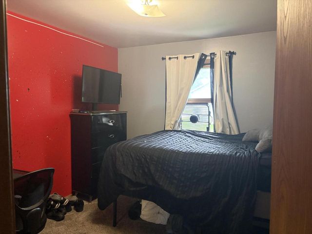 4521 73rd STREET, Kenosha, WI 53142