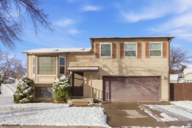 891 SUNFLOWER DR, Ogden, UT 84404
