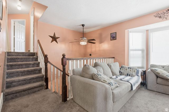 891 SUNFLOWER DR, Ogden, UT 84404