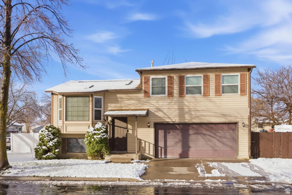 891 SUNFLOWER DR, Ogden, UT 84404