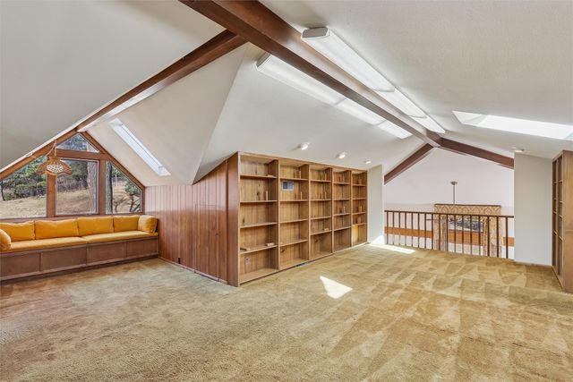 1000 56th Street, Des Moines, IA 50311