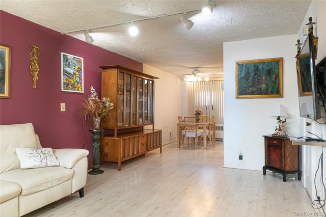 212-87 16th Avenue 189, Bayside, NY 11360