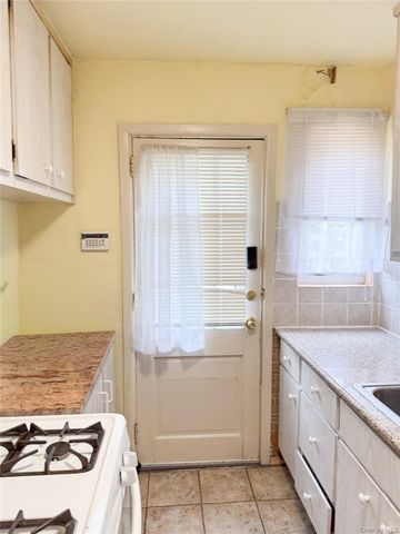 212-87 16th Avenue 189, Bayside, NY 11360