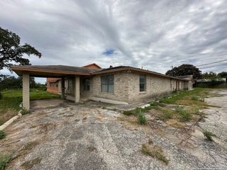 6628 Crestway, San Antonio, TX 78239