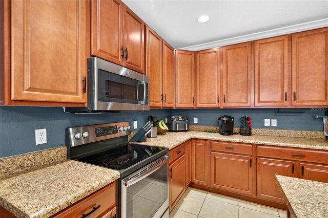 2454 NORWOOD PLACE, Tavares, FL 32778