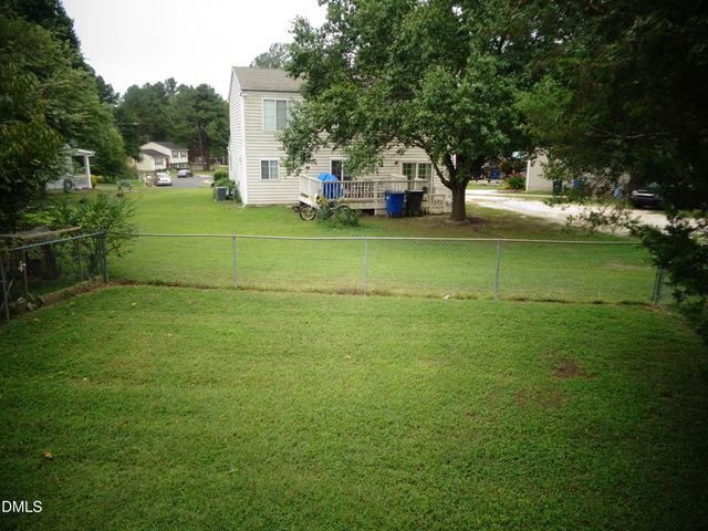 8025 Perry Creek Road, Raleigh, NC 27616