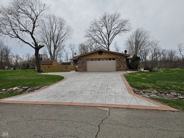 2211 W 600 S, Anderson, IN 46013