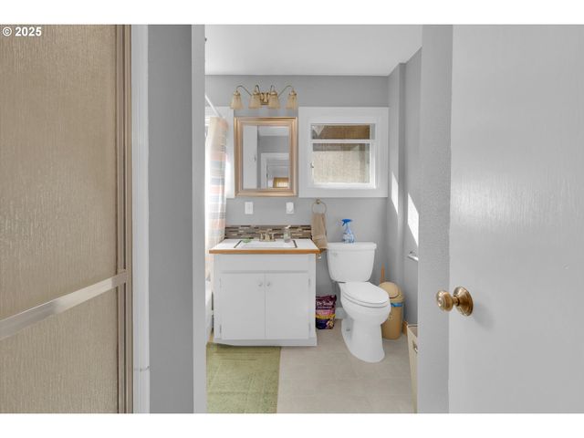 21076 Nw Green Mountain Rd, Banks, OR 97106